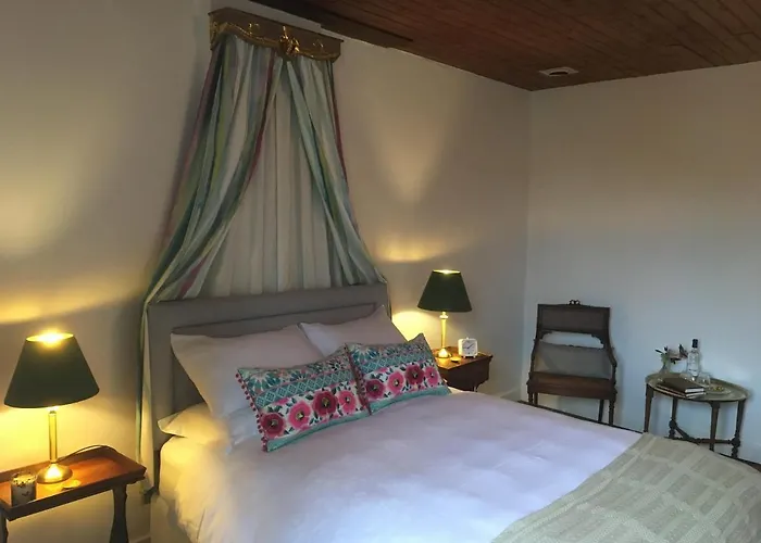 Bed & Breakfast La Maison Murier 3*